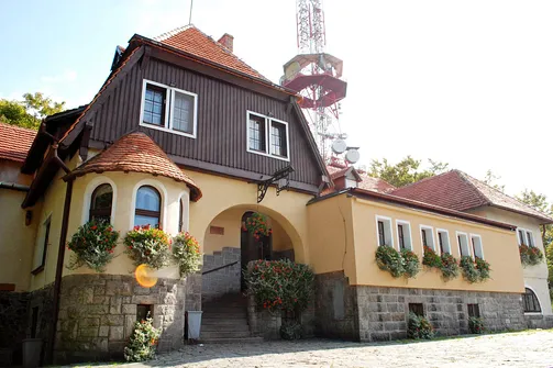 Ślęża. Schronisko na Ślęży