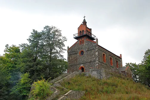 Ślęża. Kościół na szczycie Ślęży p.w. Nawiedzenia NMP