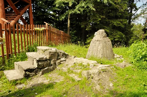 Lubomir - góra z obserwatorium astronomicznym na szczycie