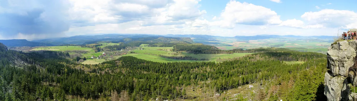 Panorama ze Szczelińca Wielkiego