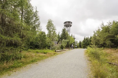 Jagodna i jej dwa wierzchołki – szlak, zdjęcia oraz widoki, które warto zobaczyć!