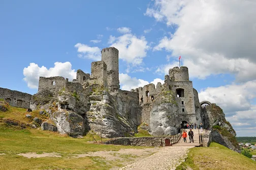 Wejście na zamek w Ogrodzieńcu