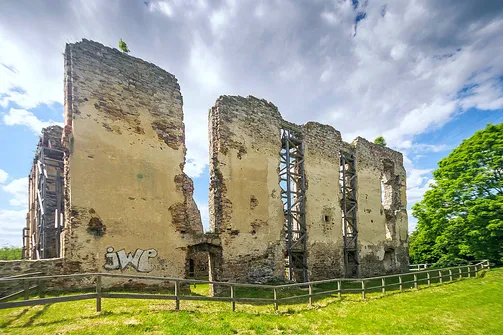 Zamek w Bodzentynie. 