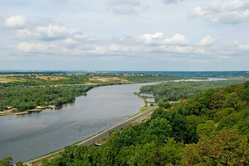 Widok na Wisłę z baszty w Kazimierzu Dolnym