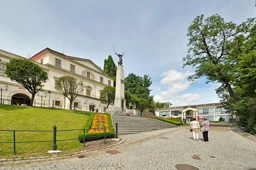 Przed wejściem na Zamek Cieszyn