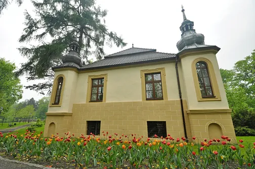 Pałac w Kamieniu Śląskim - Sanktuarium Świętego Jacka