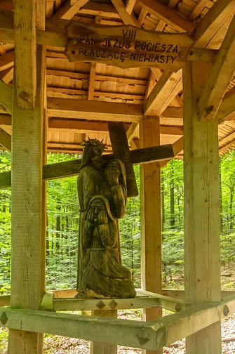 Kolejna stacja drogi krzyżowej.