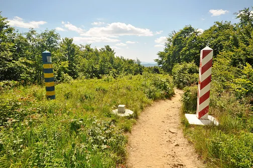 Krzemieniec - szczyt z trójstykiem granic w Bieszczadach