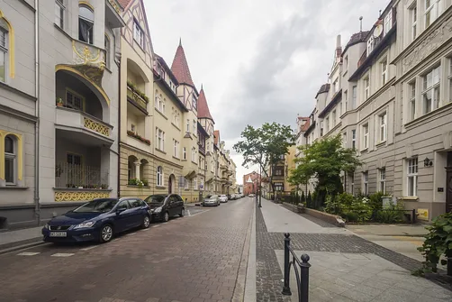 Kamienice przy ulicy Cieszkowskiego