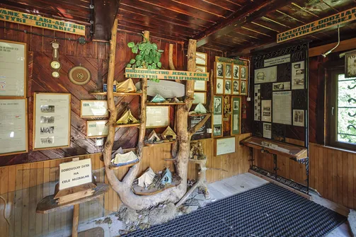 Ośrodek Kultury Turystyki Górskiej na Jaworzynie Krynickiej