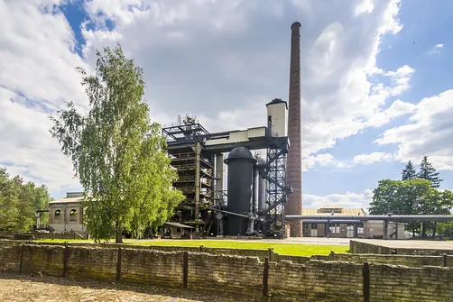 Muzeum w Starachowicach - hutnictwo, paleontologia i motoryzacja