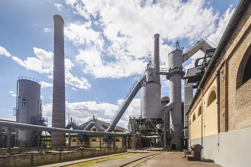 Muzeum w Starachowicach - hutnictwo, paleontologia i motoryzacja