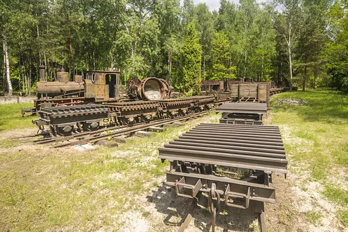 Muzeum w Starachowicach - hutnictwo, paleontologia i motoryzacja