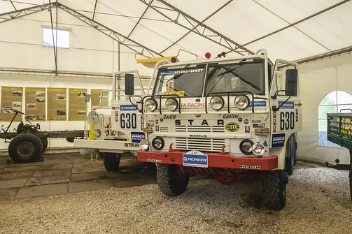 Muzeum w Starachowicach - hutnictwo, paleontologia i motoryzacja