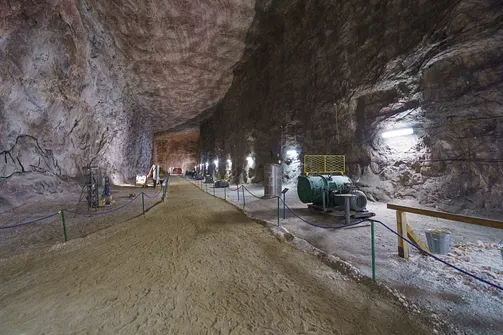 Kopalnia Soli w Kłodawie z najgłębiej położoną trasą turystyczną w Polsce