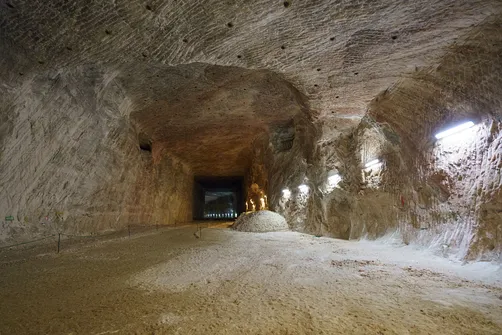 Kopalnia Soli w Kłodawie z najgłębiej położoną trasą turystyczną w Polsce