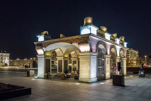 Warszawa - wieczorny spacer po Śródmieściu