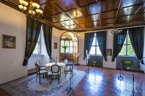 Zamek w Oleśnicy - komnata z intarsją