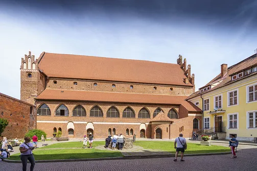 Zamek Kapituły Warmińskiej w Olsztynie - gotycka warownia nad Łyną