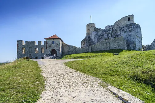 Zamek Rabsztyn - warownia na Kruczej Skale