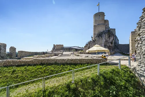 Zamek Rabsztyn - warownia na Kruczej Skale