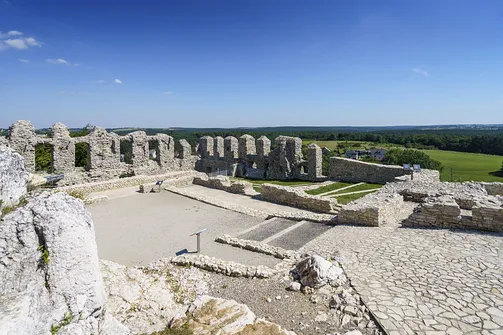 Zamek Rabsztyn - warownia na Kruczej Skale