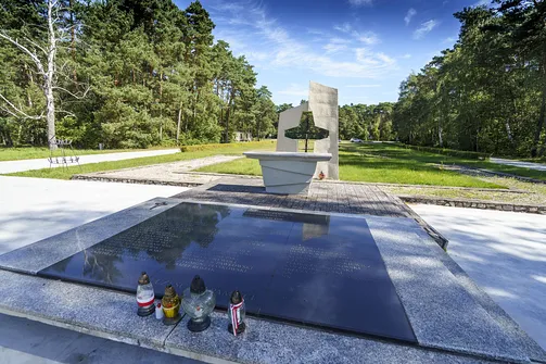 Niemiecki obóz zagłady Kulmhof w Chełmnie nad Nerem