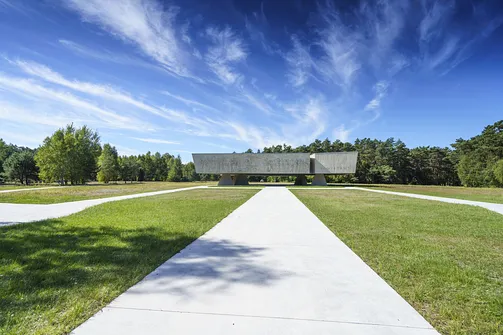 Niemiecki obóz zagłady Kulmhof w Chełmnie nad Nerem