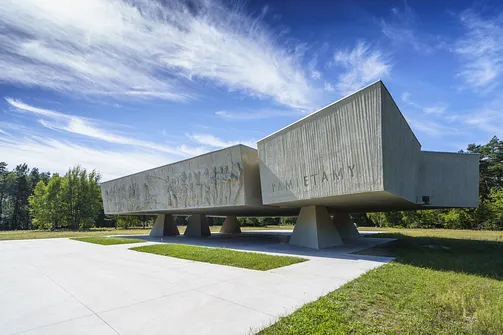 Niemiecki obóz zagłady Kulmhof w Chełmnie nad Nerem
