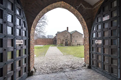 Zamek w Łęczycy - siedziba diabła Boruty