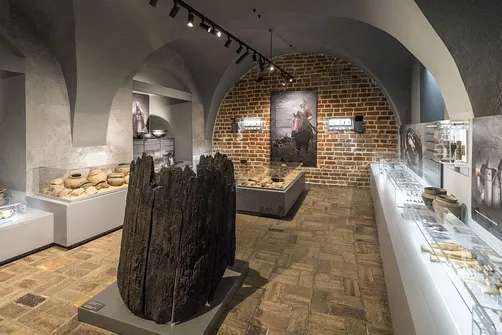 Zamek w Łęczycy - siedziba diabła Boruty