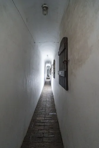 Zamek w Łęczycy - siedziba diabła Boruty