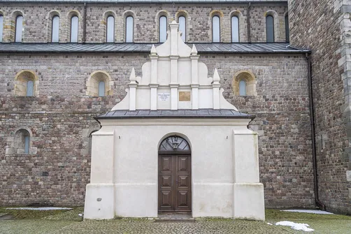 Archikolegiata w Tumie - skarb romańskiej architektury