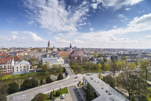 Widok z Wieży Piastowskiej na Stare Miasto w Opolu