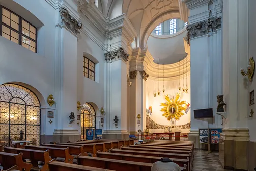 Kościół Matki Bożej Łaskawej w Warszawie