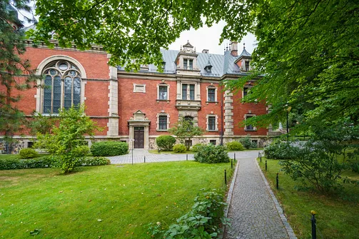 Pałac w Pławniowicach