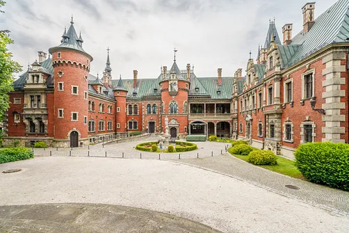 Pałac w Pławniowicach