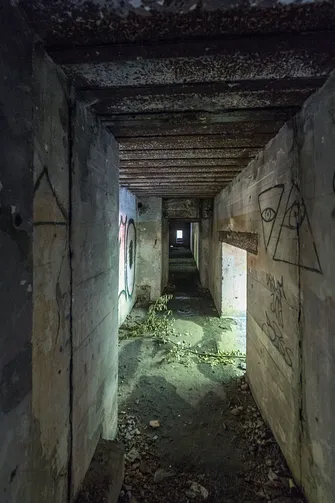 Schron kolejowy w Jeleniu