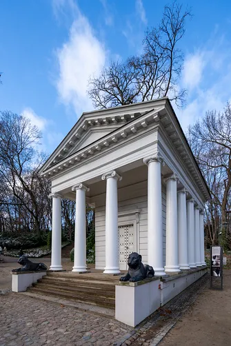 Łazienki Królewskie w Warszawie