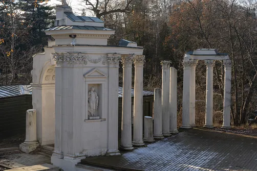 Łazienki Królewskie w Warszawie