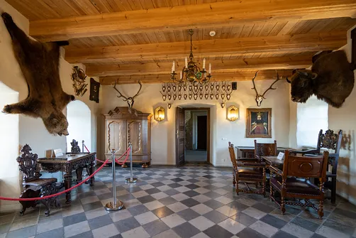 Zamek Bobolice - odbudowana warownia na Szlaku Orlich Gniazd