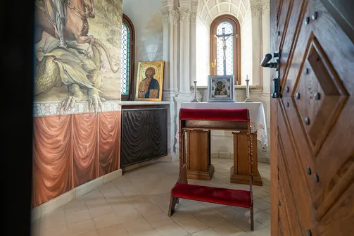 Zamek Bobolice - odbudowana warownia na Szlaku Orlich Gniazd