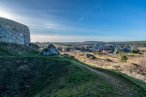 Zamek w Mirowie - XIV-wieczna warownia Jury Krakowsko-Częstochowskiej