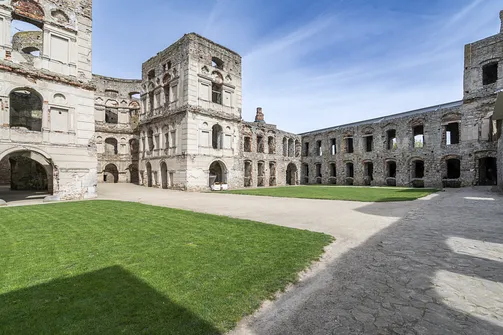 Zamek Krzyżtopór w Ujeździe