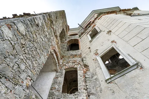 Zamek Krzyżtopór w Ujeździe