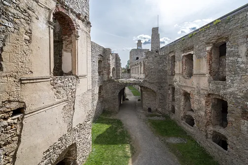 Zamek Krzyżtopór w Ujeździe