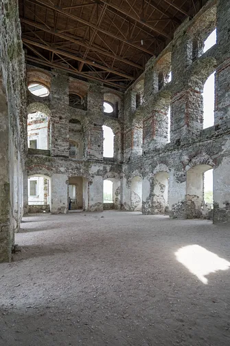 Zamek Krzyżtopór w Ujeździe