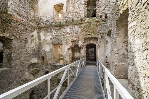 Zamek Krzyżtopór w Ujeździe