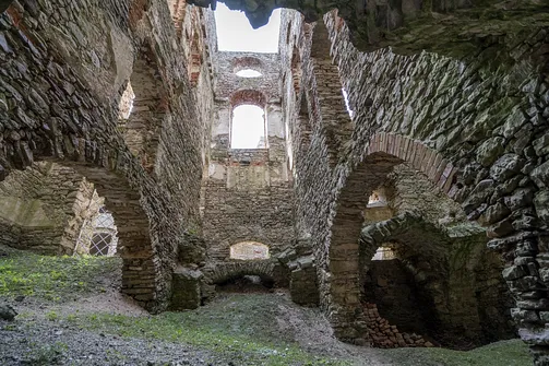 Zamek Krzyżtopór w Ujeździe