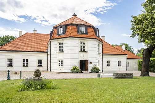 Pałac w Nieborowie - barokowa rezydencja z malowniczym ogrodem